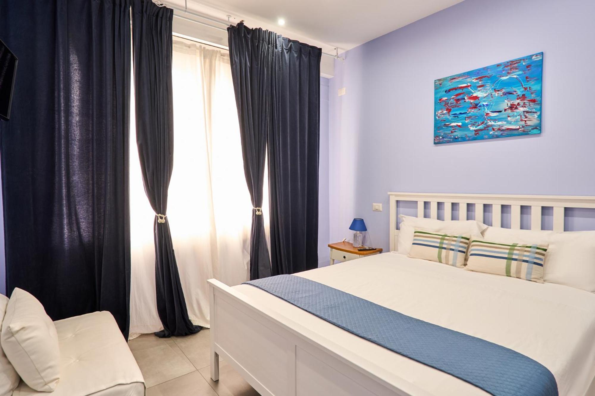 فندق La Marina نابولي المظهر الخارجي الصورة